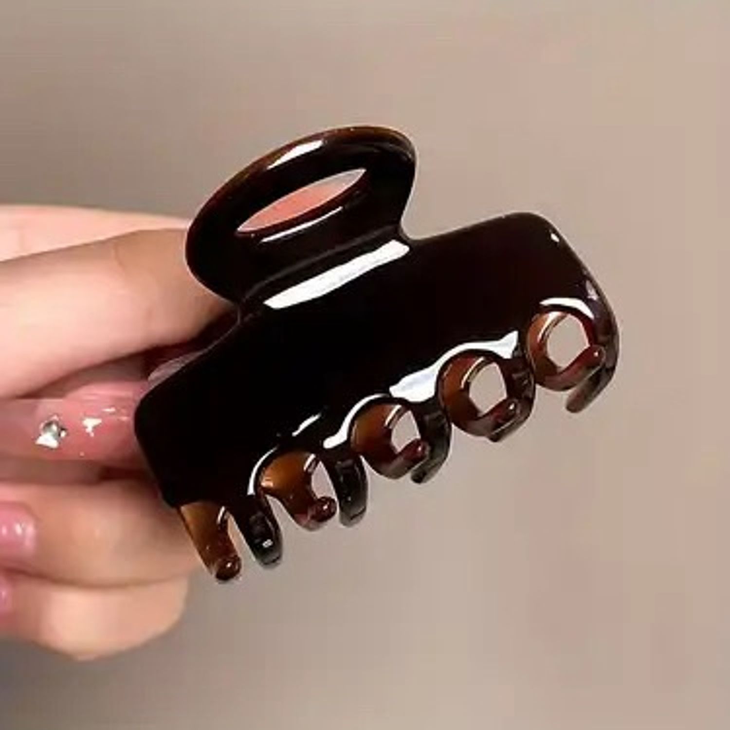 Үсний хавчаар 