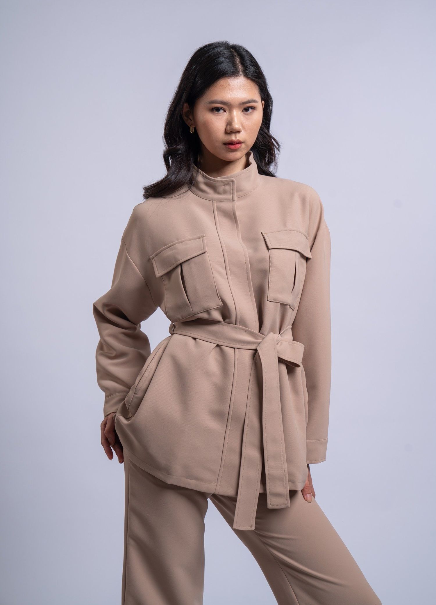 Бүстэй жакет