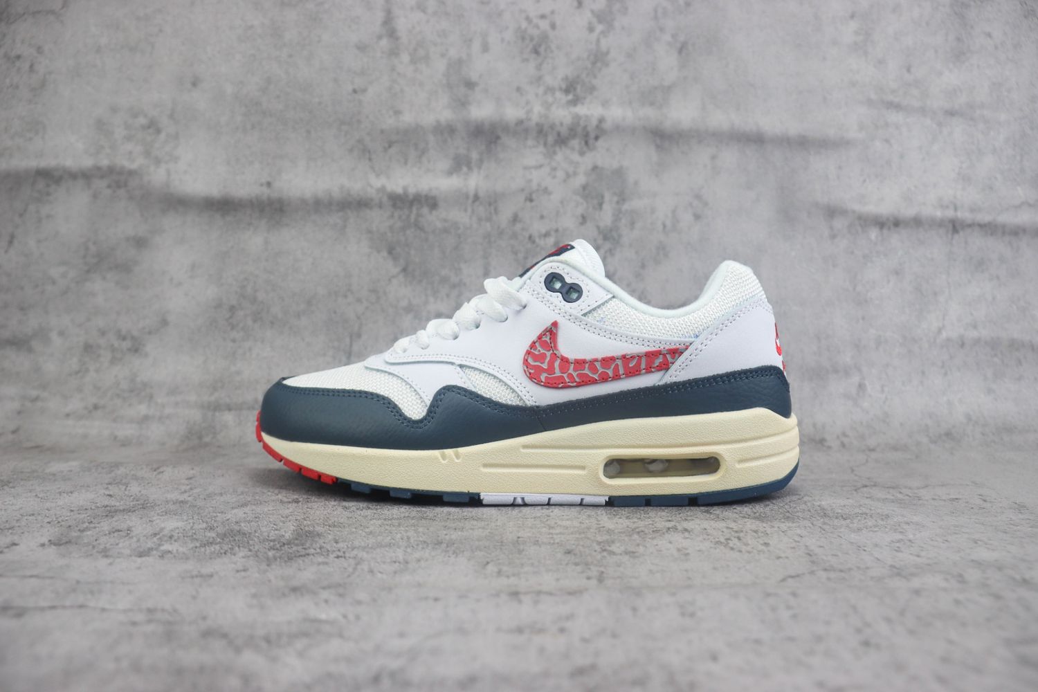Nike Air Max 1 PRM White Red Blue