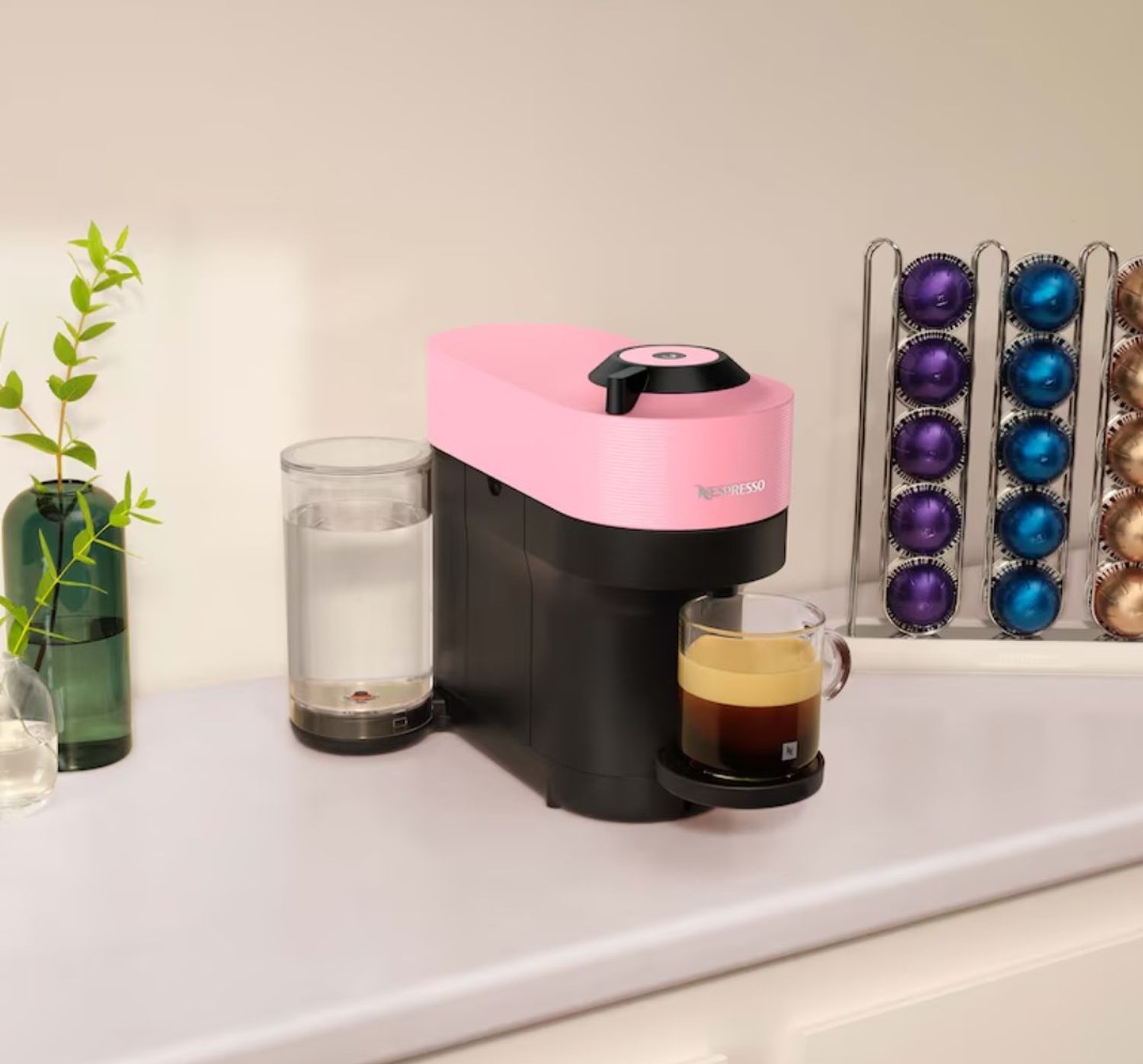 Nespresso Virtuo Pop + Ягаан