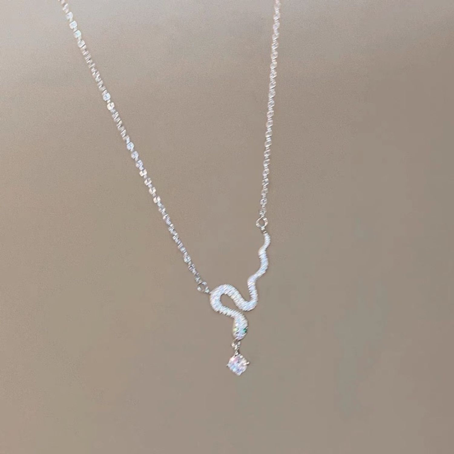 Могой зүүлт