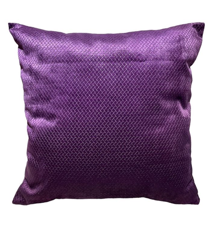 Үзмэн ягаан хээтэй дэр