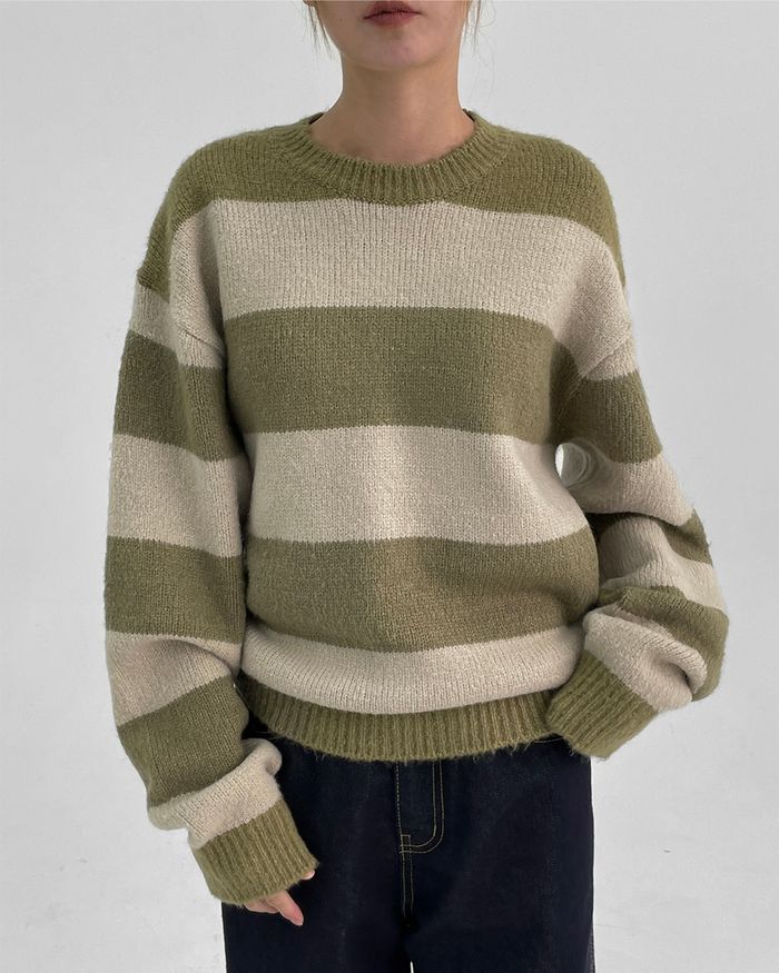 Fluffy Stripe Round Knit