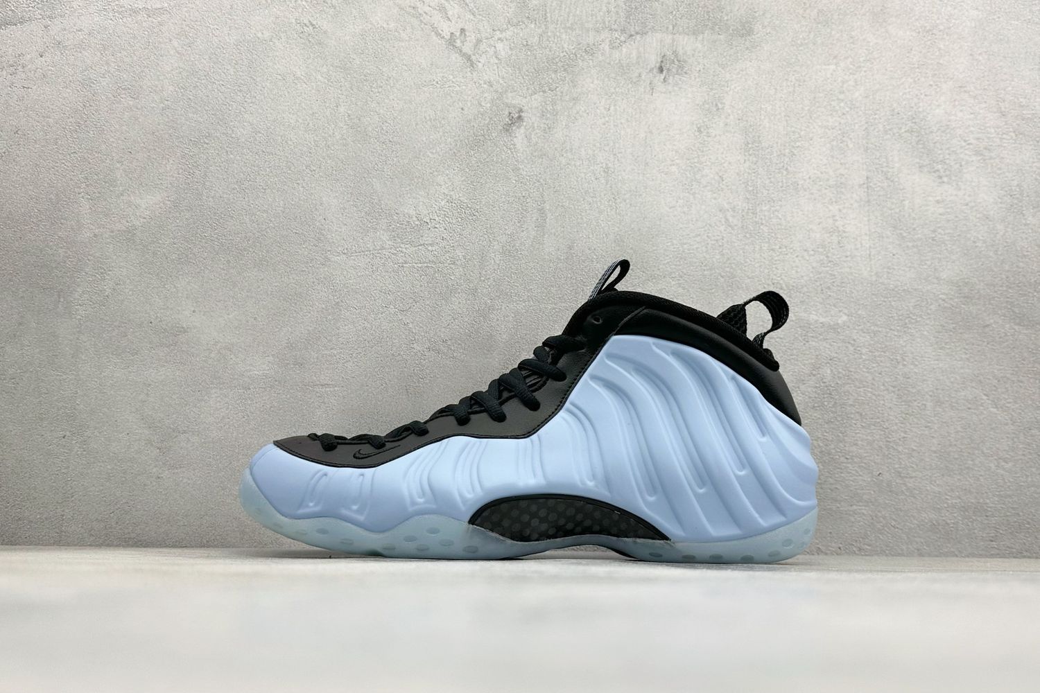 Nike Air Foamposite One "Psychic Blue"
