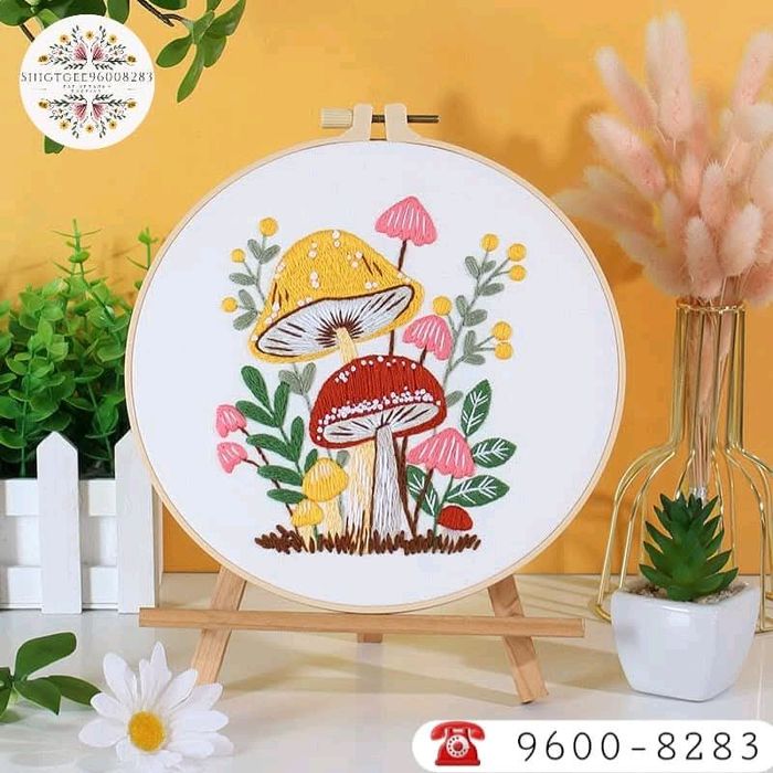 Мөөг уран хатгамал бэлдэц