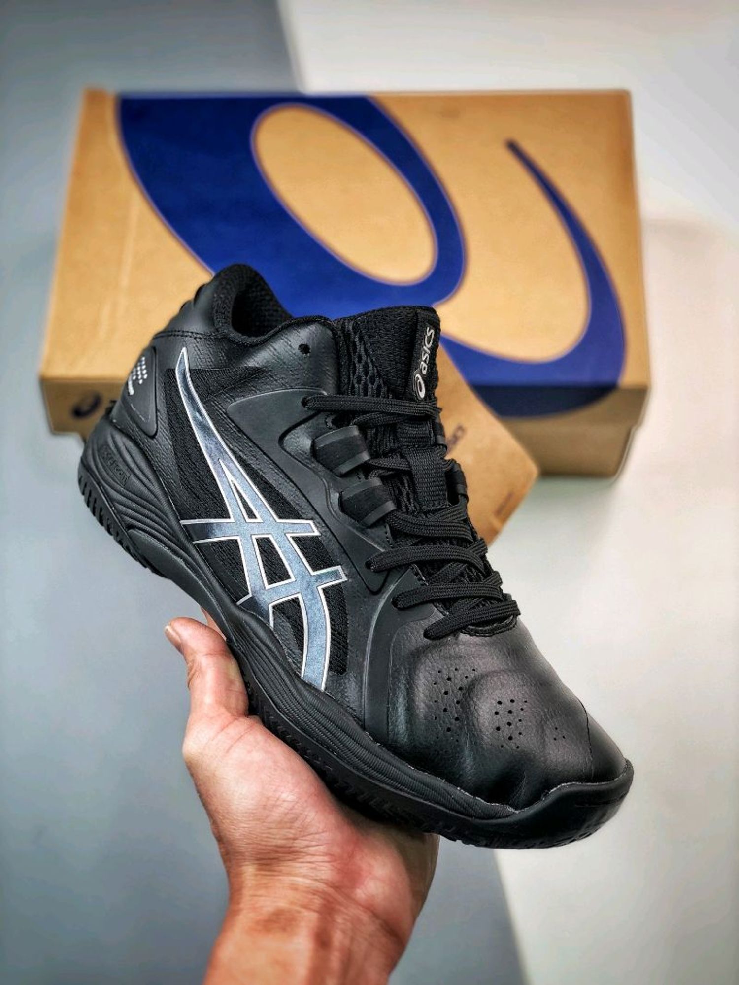 asics Gelhoop V13