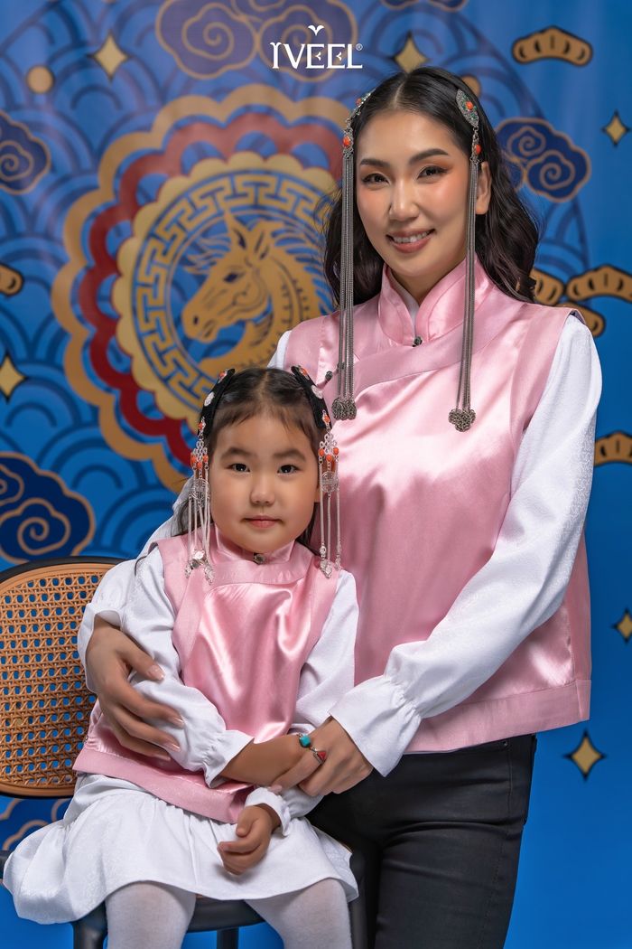 Өргөн оруулгатай хүүхдийн хантааз