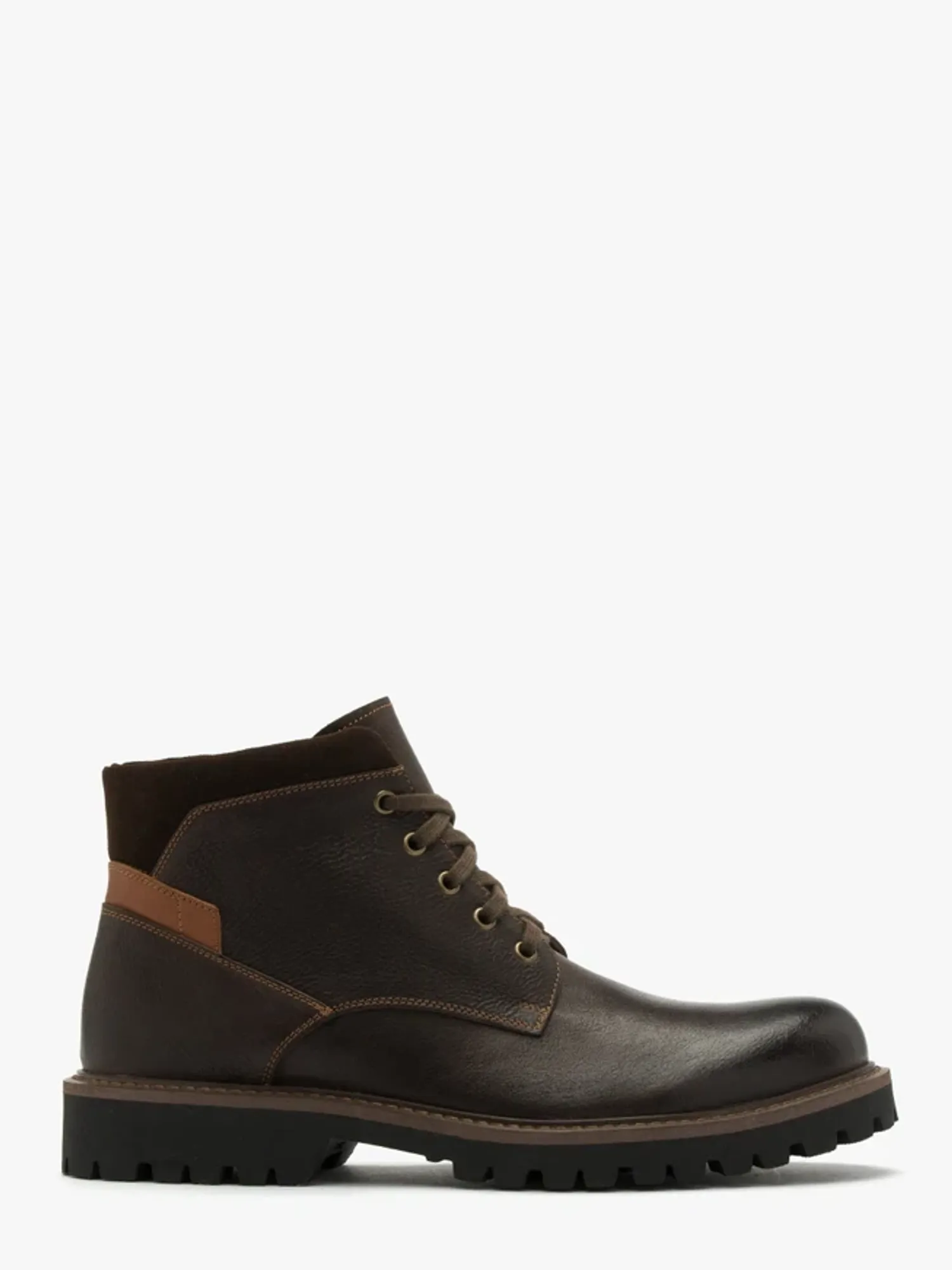 Dark brown men’s boots with lightweight sole