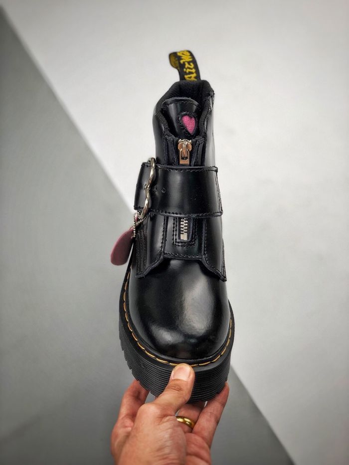 Women’s Dr.Martens x Lazy Oaf Smooth