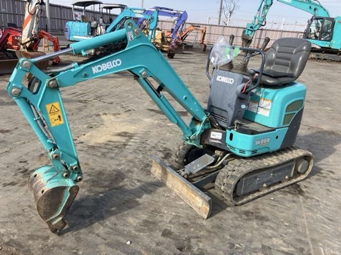 Kobelco sk008