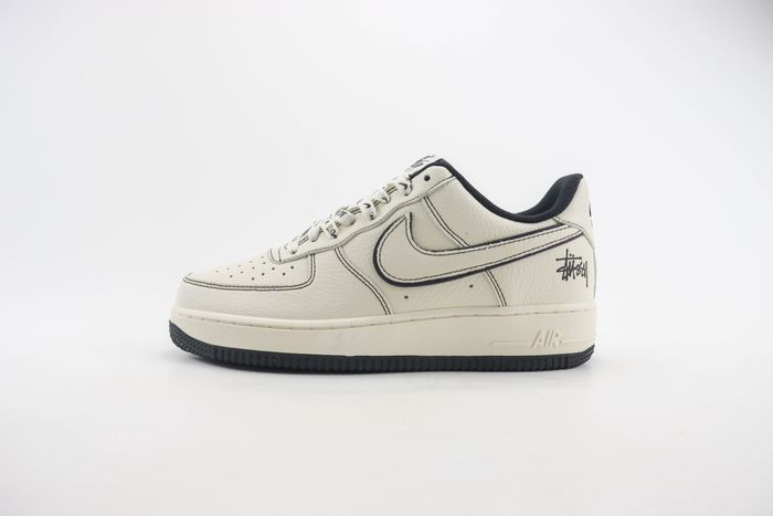 Nike Air Force 1 Low x Stussy 138