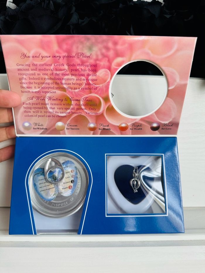 Хясаатай сувдан зүүлт