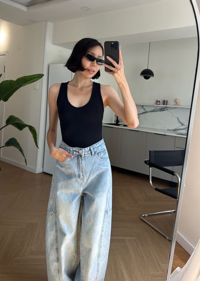 V Сamisole Top /Black/