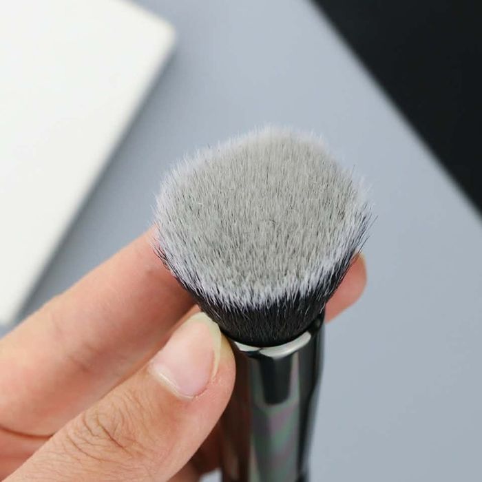 https://cdn.zochil.shop/cf6a11c8-cc3c-4fde-9b35-05e746752f23_t700.jpg