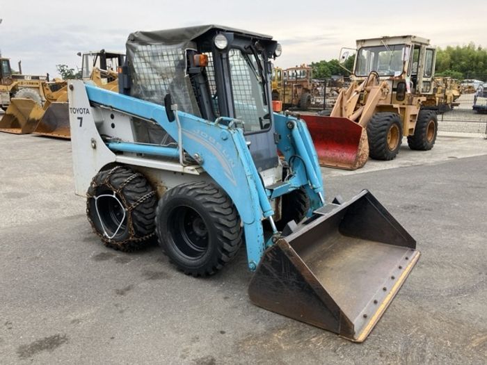 Toyota skid steer