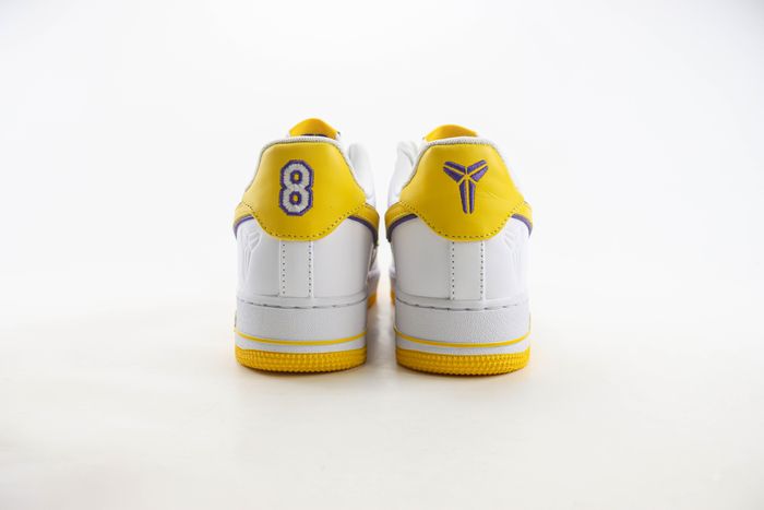 Nike Air Force 1 Low x Kobe 01