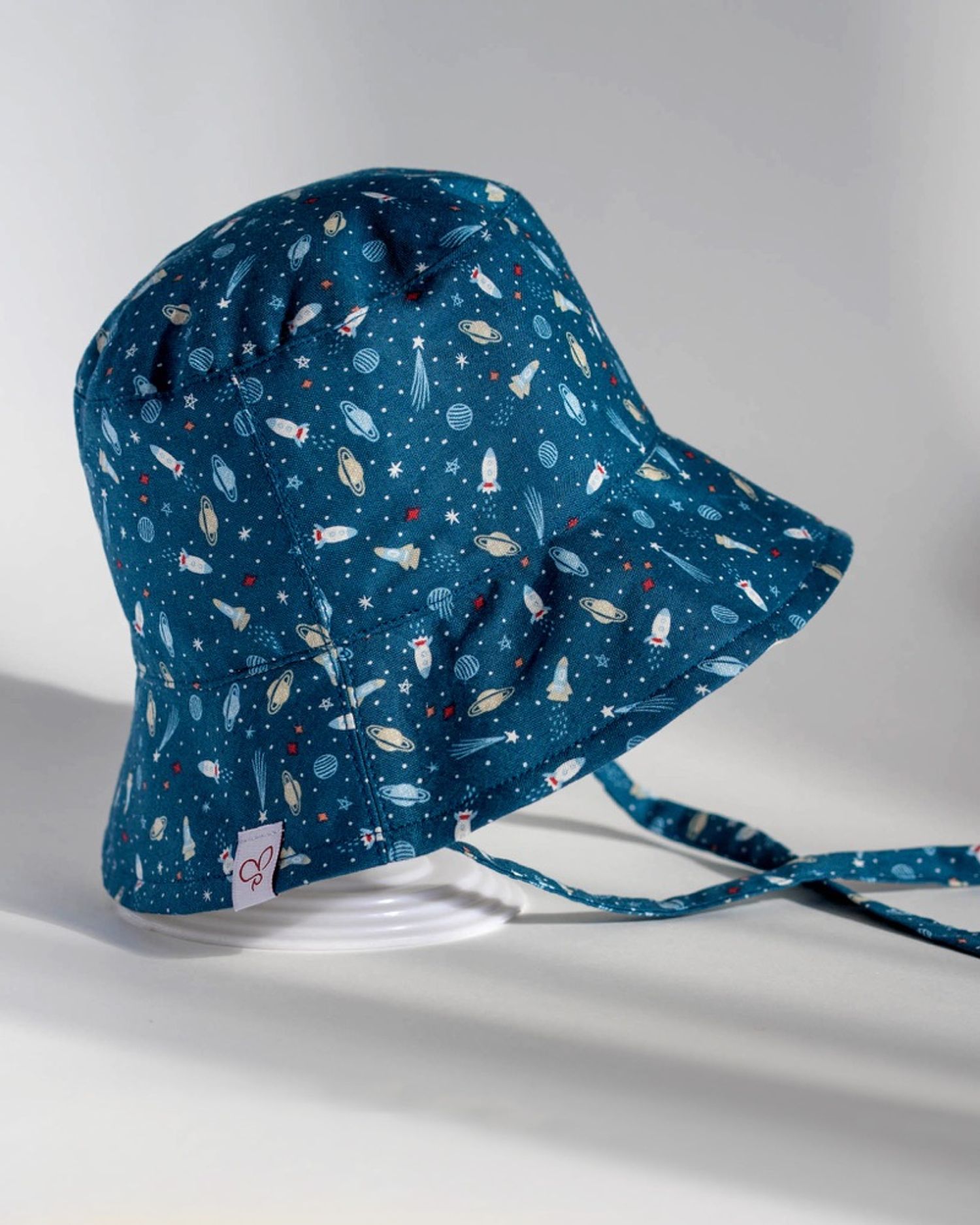 Bucket hat Space adventure