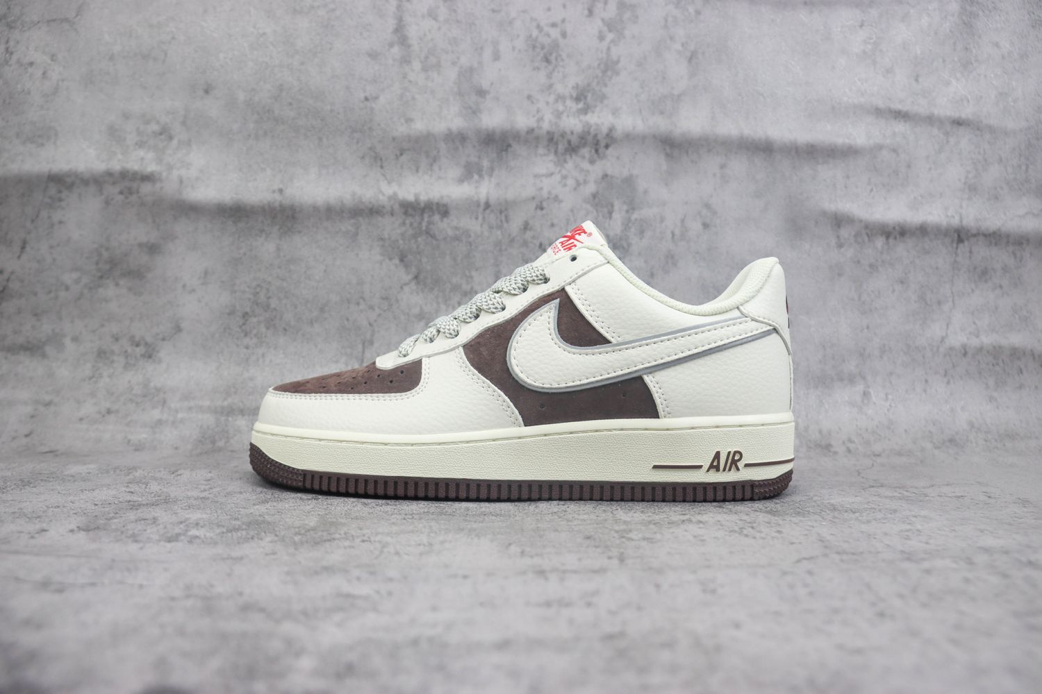 Nike Air Force 1 Low 377