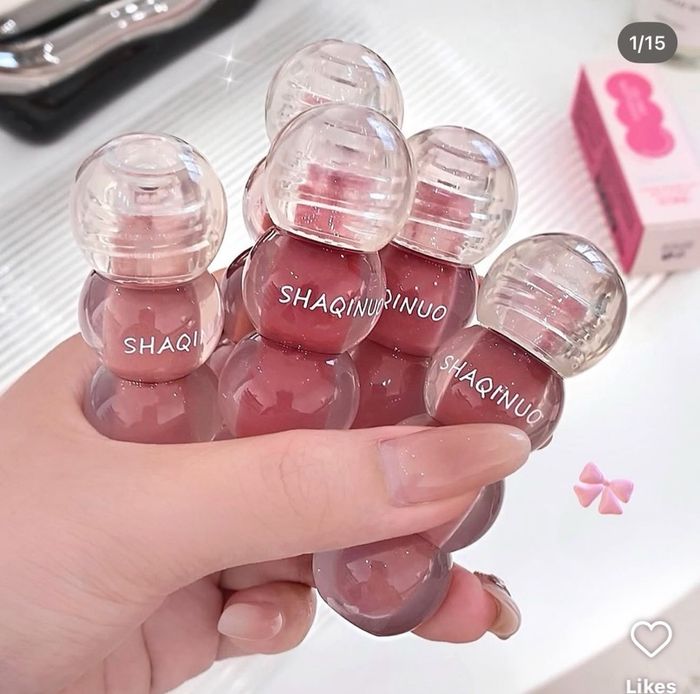 🧴 Капсул хэлбэртэй уруулын будаг