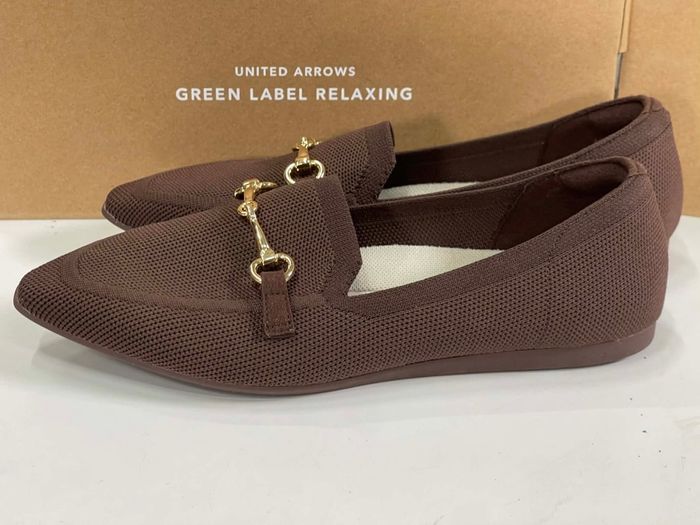 United Arrow Brown