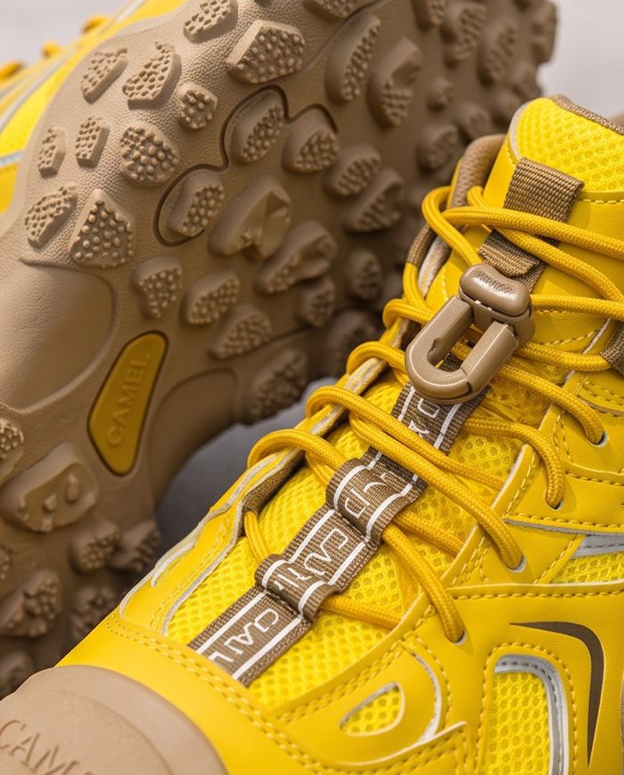 Camel Outdoor low yellow