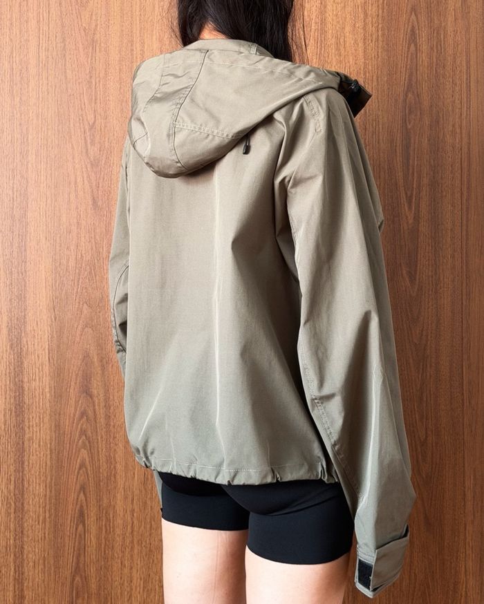 https://cdn.zochil.shop/d0bdfc17-224d-4855-b6d5-444c3c92848a_t700.jpg