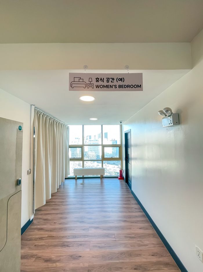  Задгай ор /14 хүнийх/ -- 오픈 침대 /14인용 공간/ -- Open bed /total 14 per/