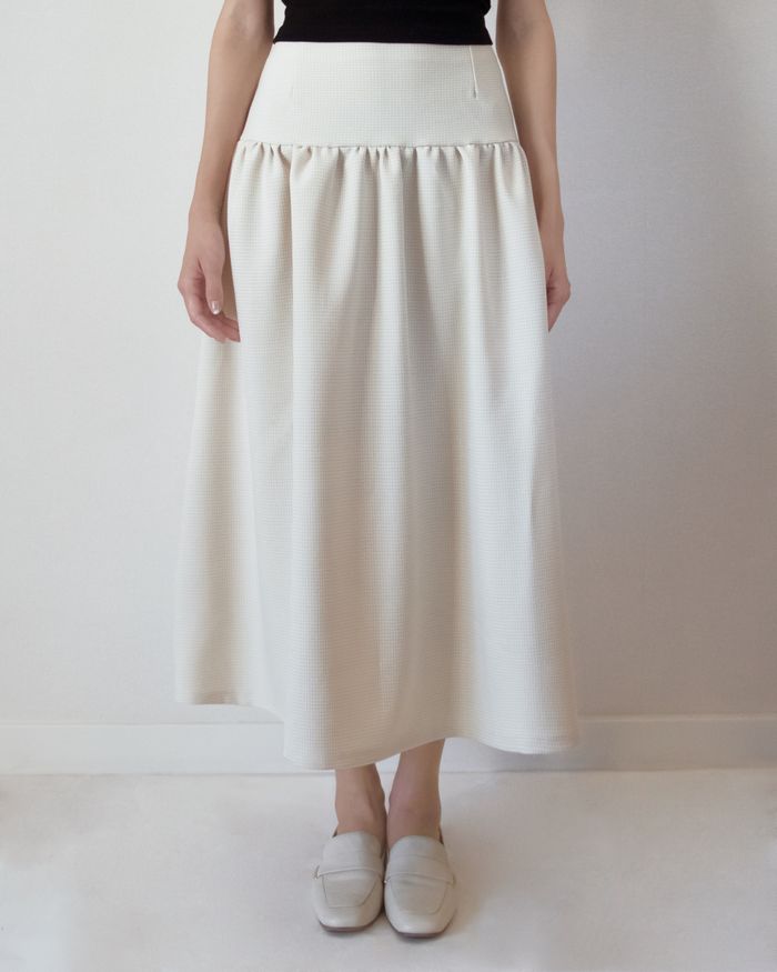 Fitted hip maxi skirt 