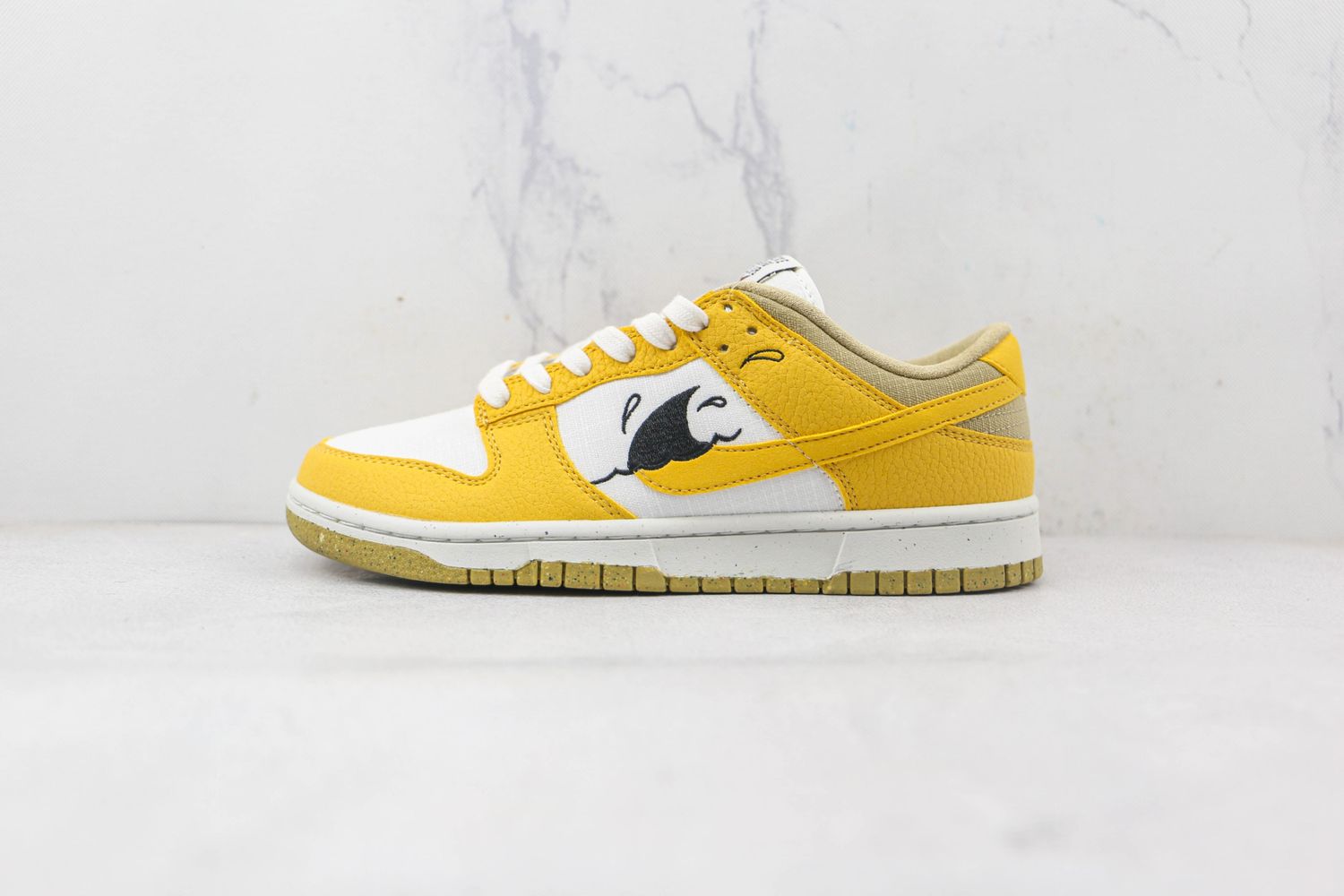Nike Dunk Low “Sun Club”