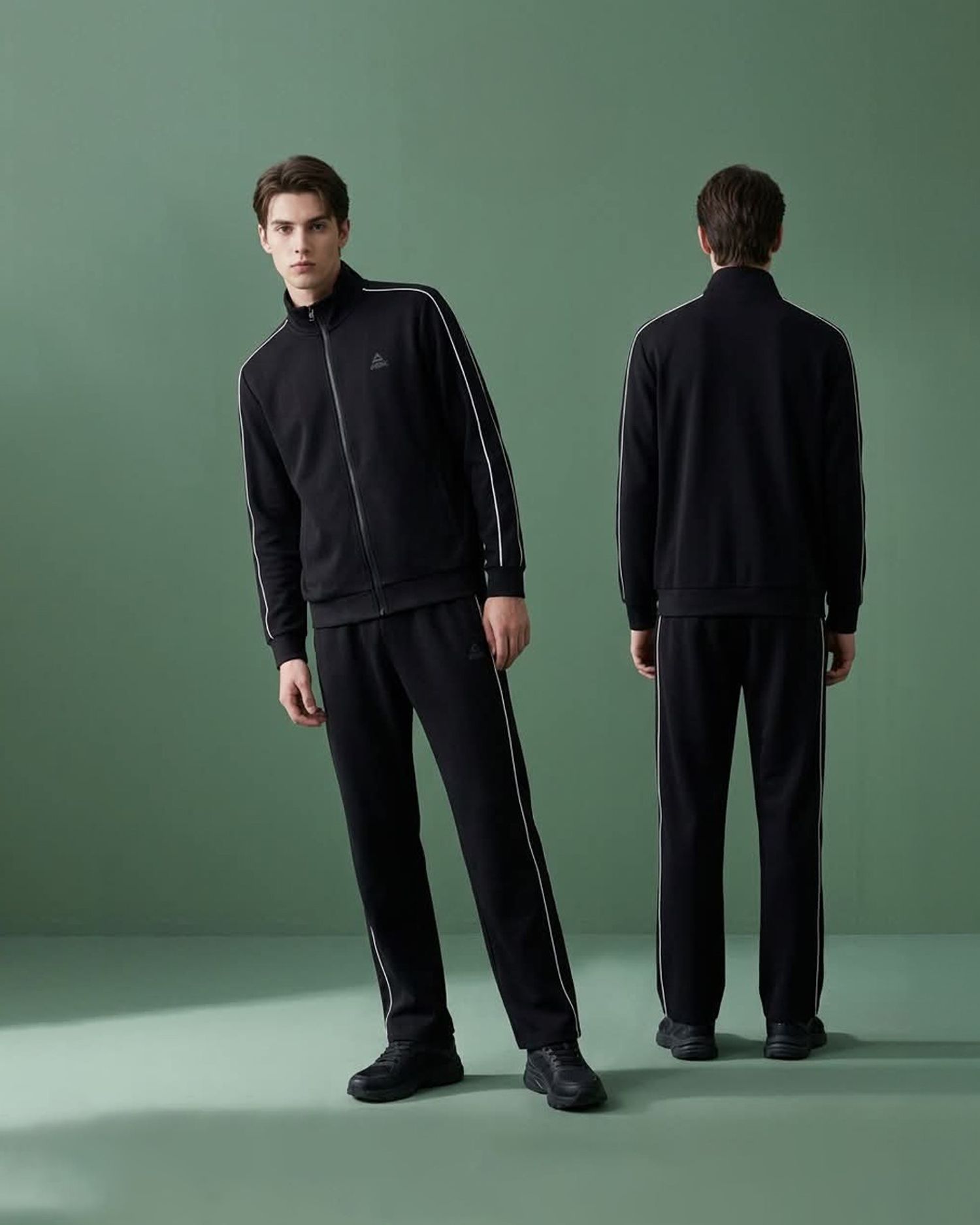 ZIP SWEATSHIRT