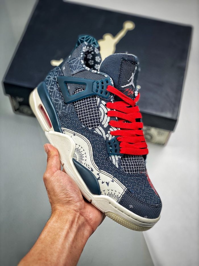 Air Jordan 4 Retro “Deep Ocean”