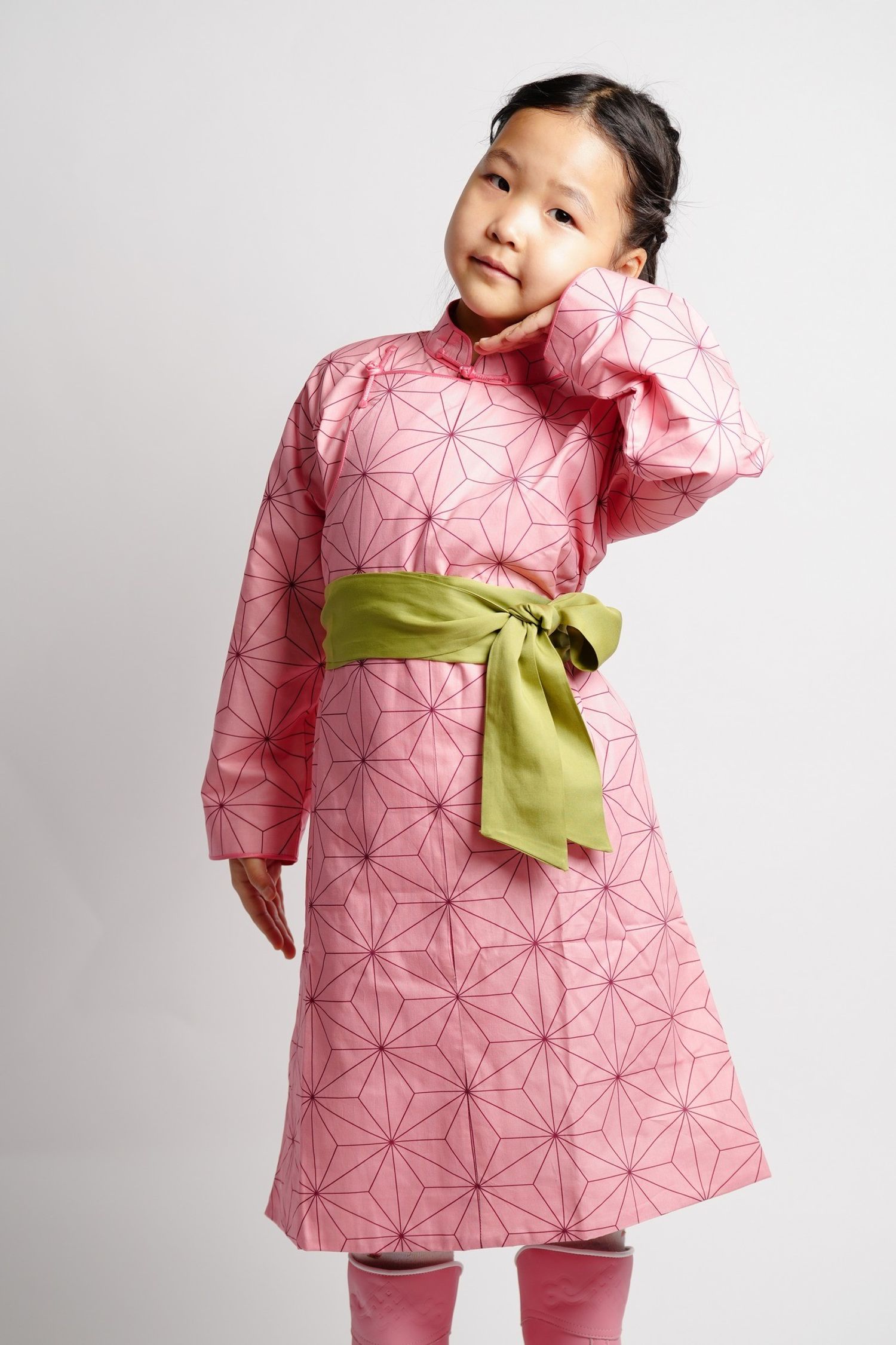 Нэзүко дээл