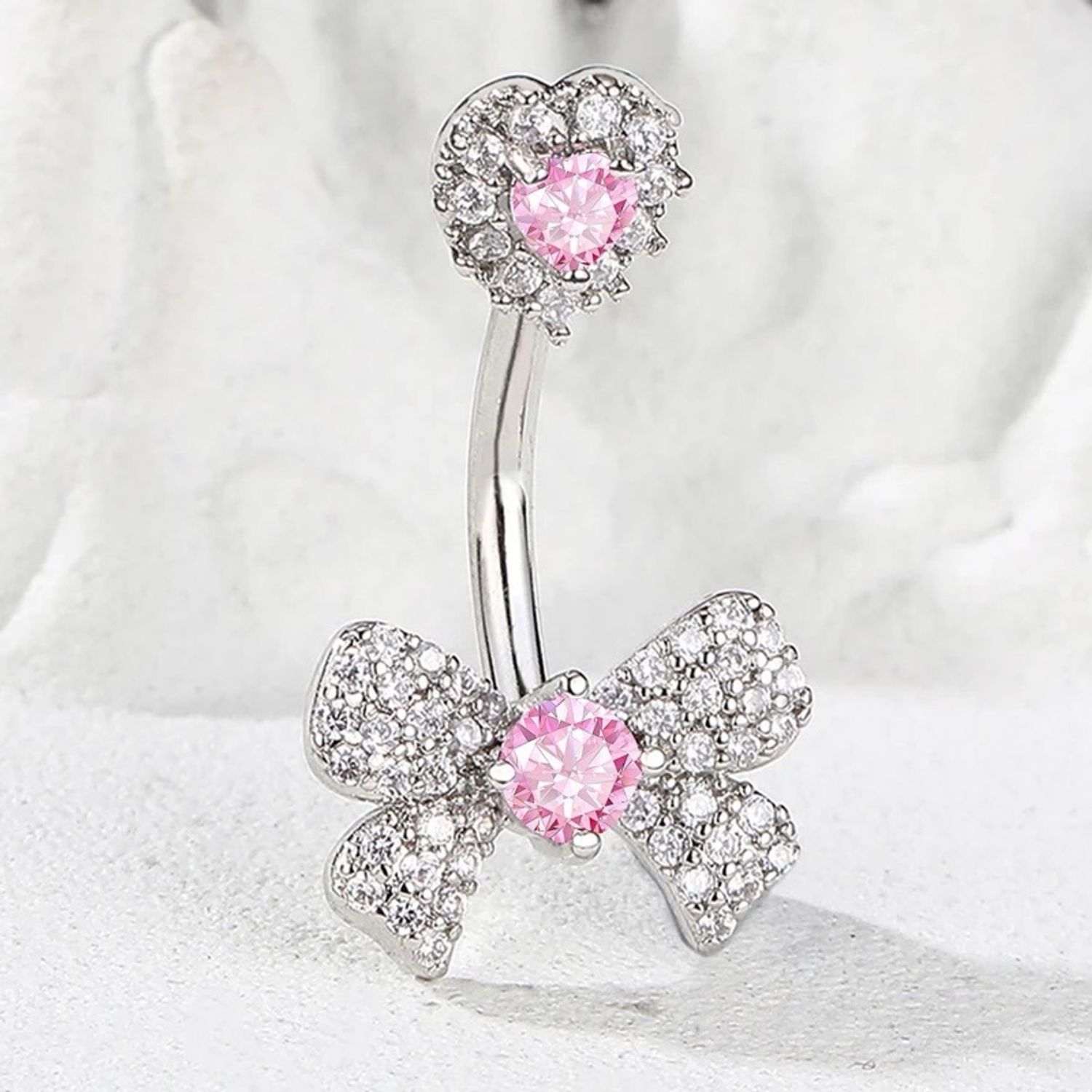 Хүйсний ээмэг   