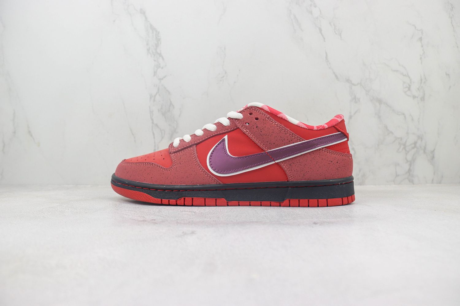 NK SB Dunk Low “Red Lobster"