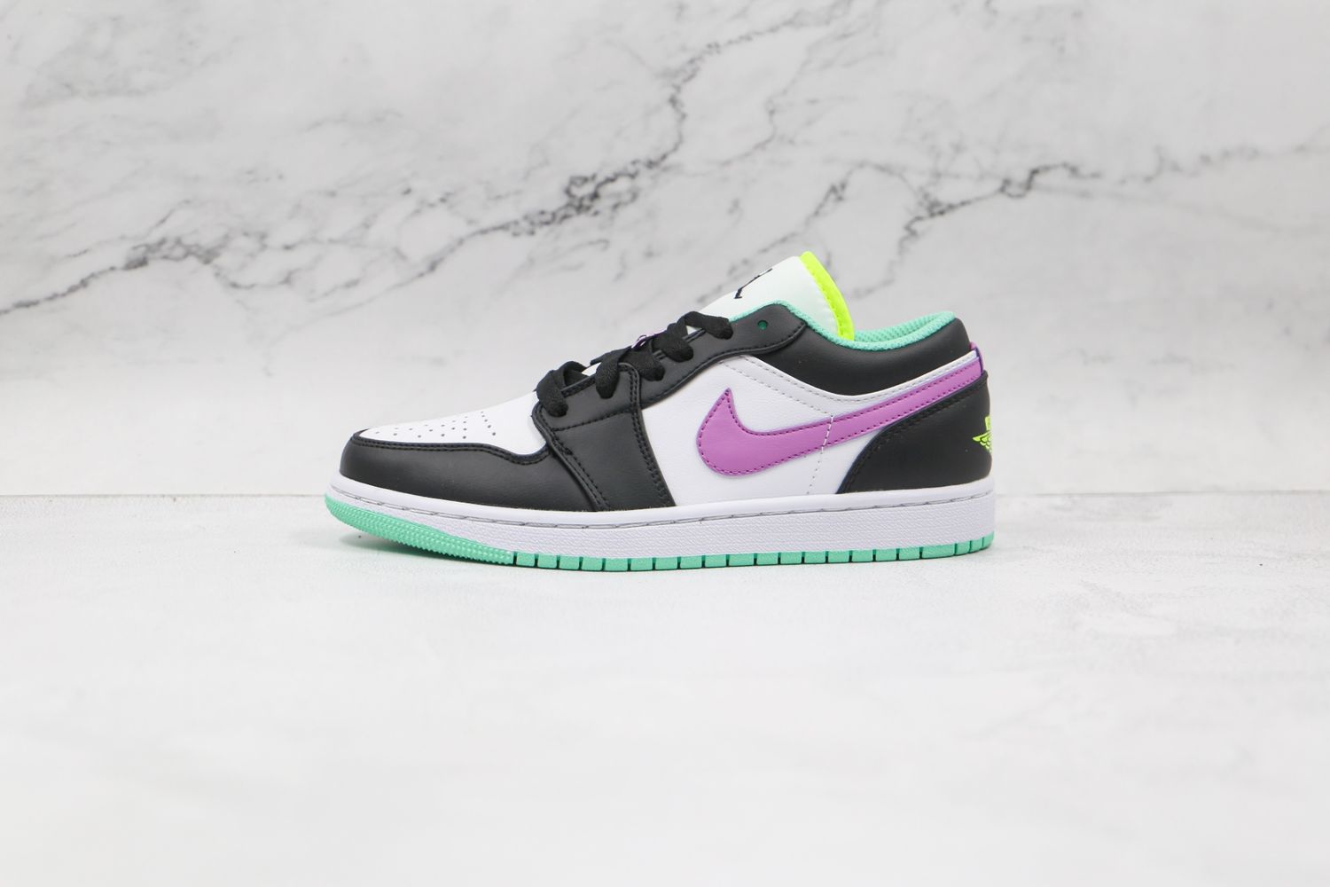 Jordan 1 Low Green Glow Violet Shock (GS)