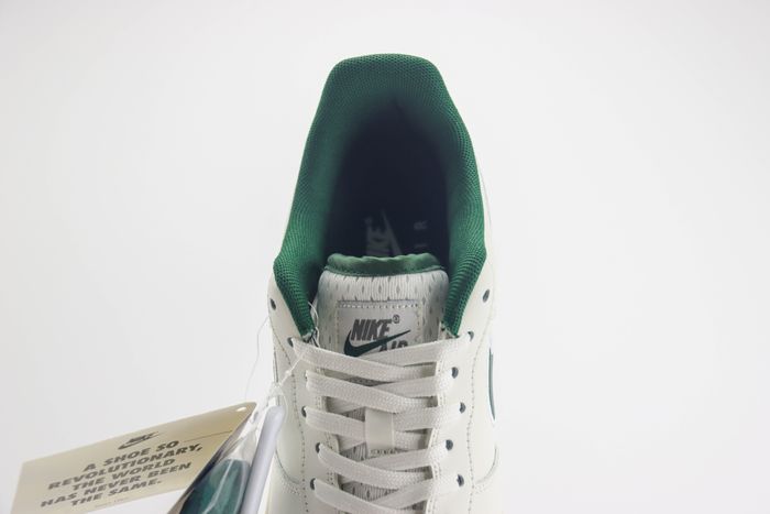 Nike Air Force 1 Low '07 Sail Fir Green