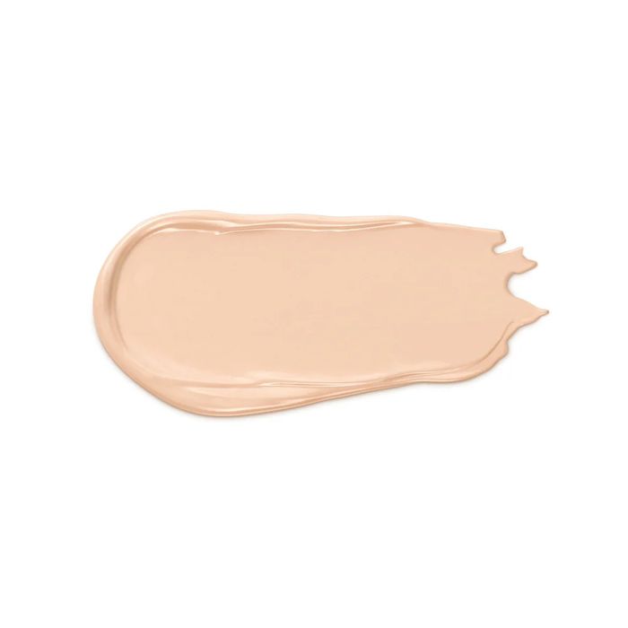 RADIANCE WEAR  NC10 FOUNDATION