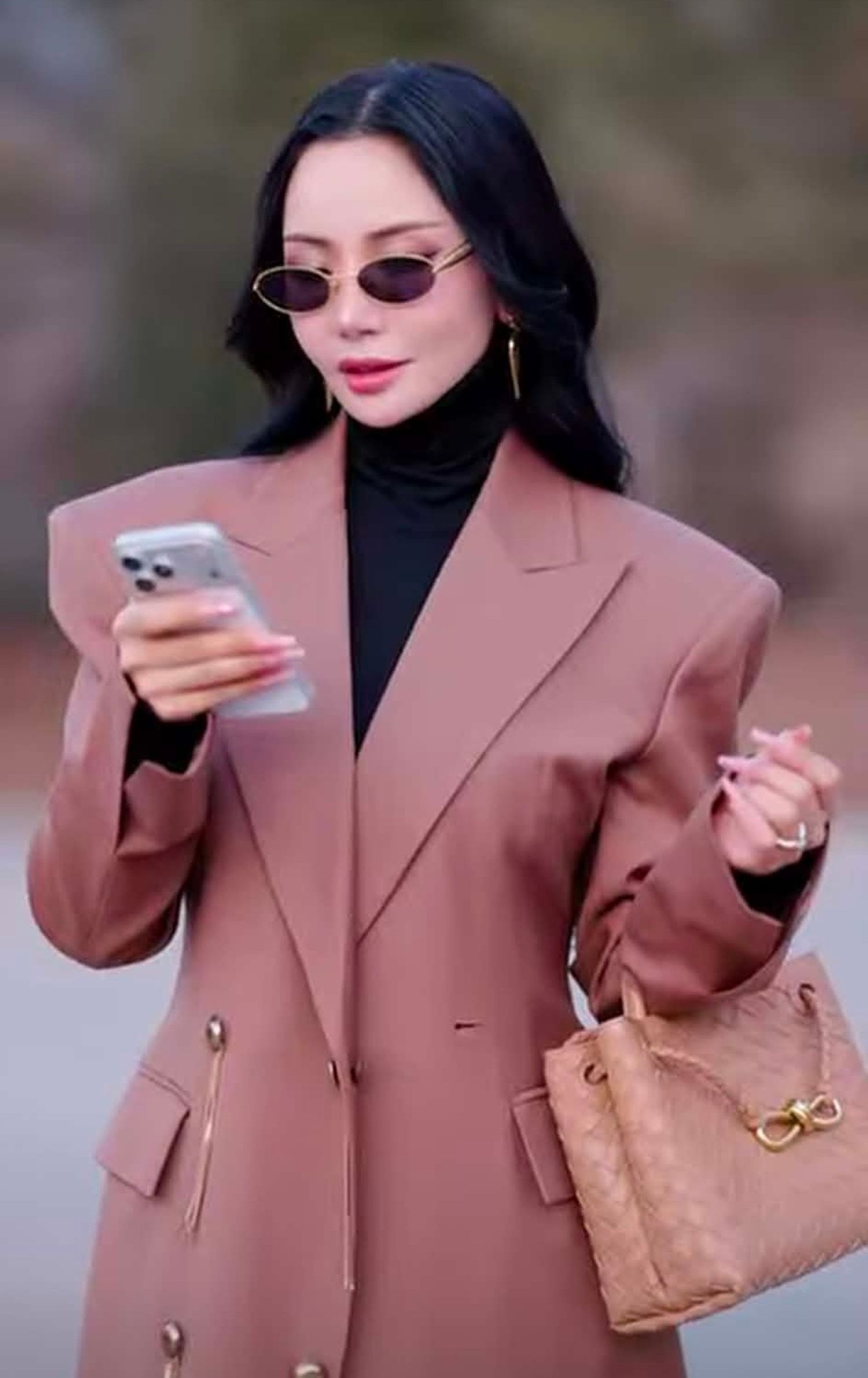 https://cdn.zochil.shop/d32fa8e5-24ef-4a42-9132-07440fcfc344_t1500.jpg