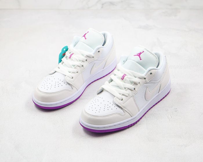 Nike Air Jordan 1 Low "Purple Quartz" 