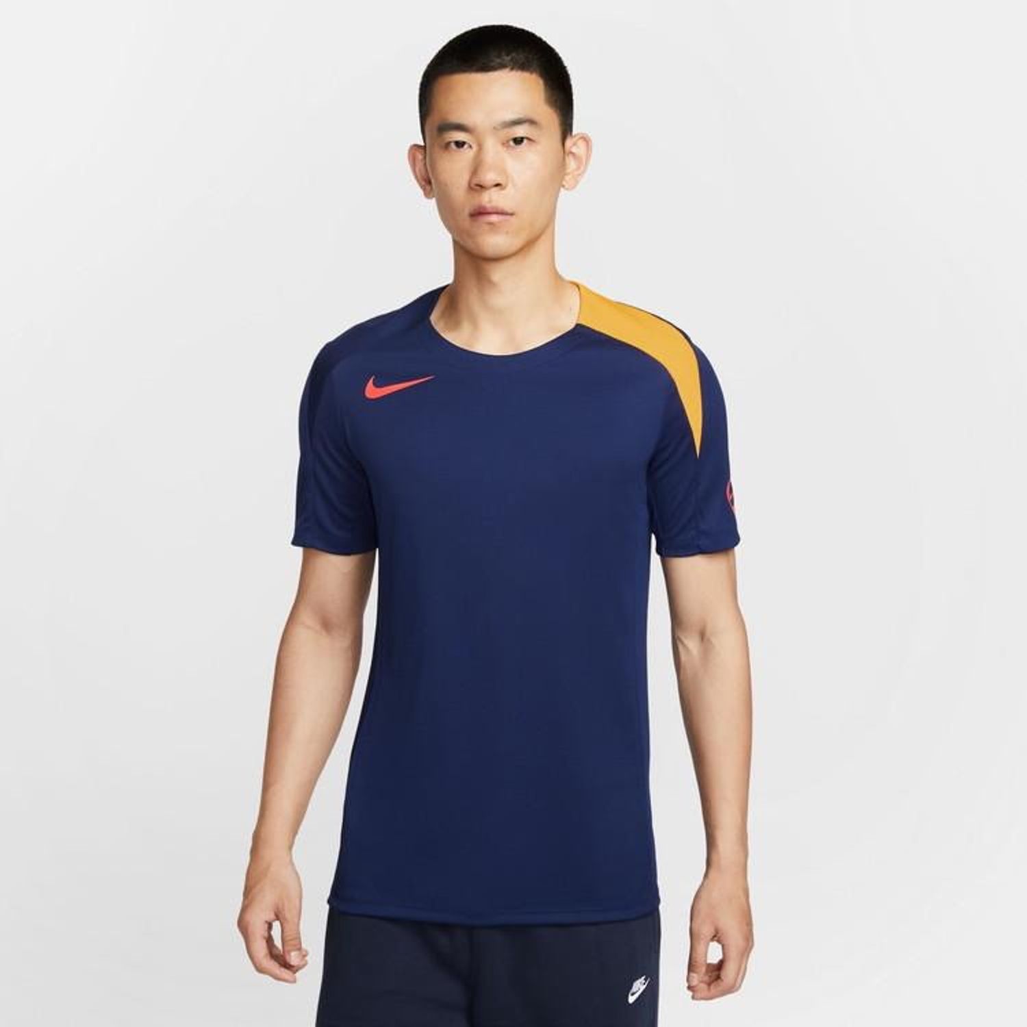Nike tee