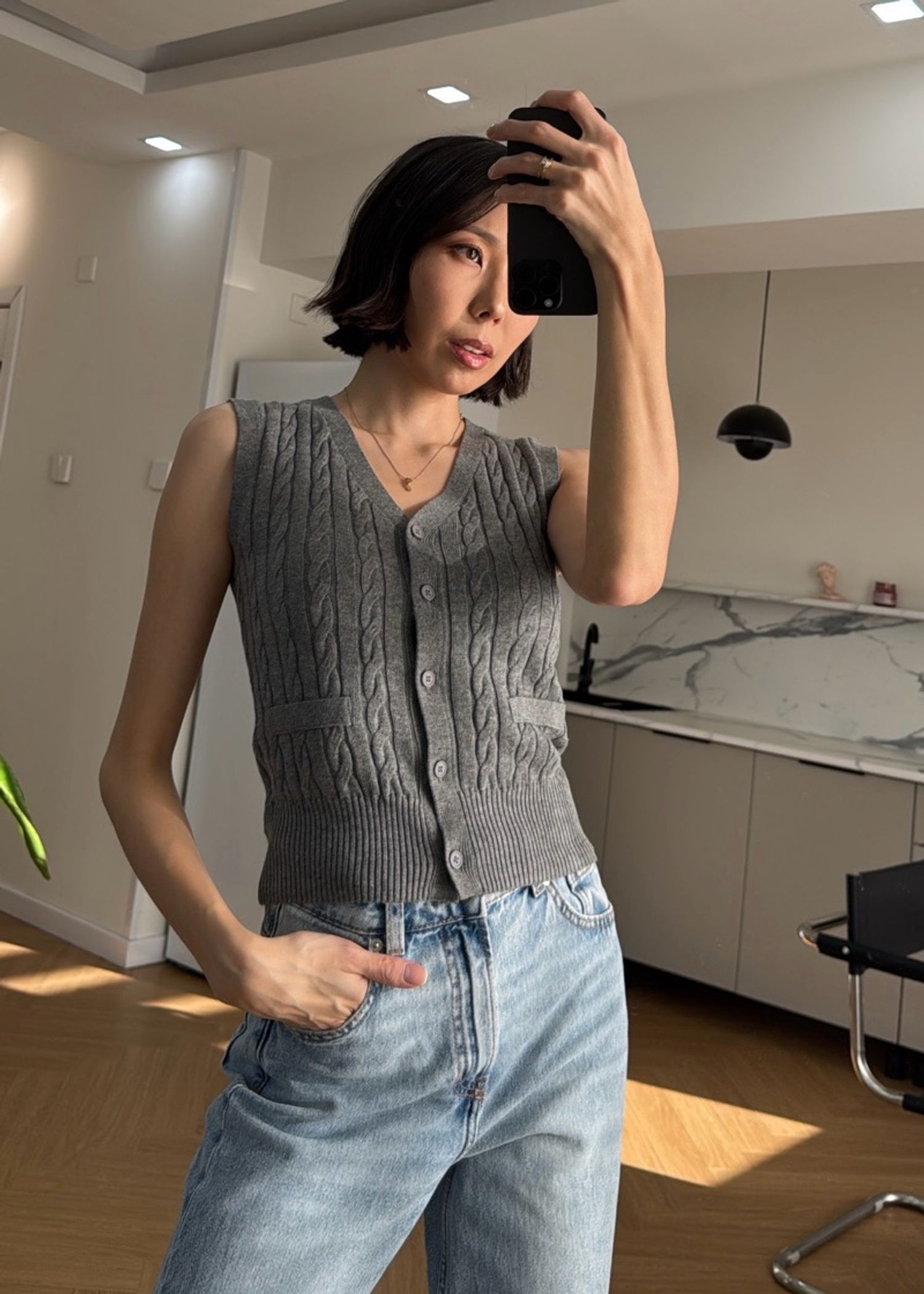 Twisted V-neck Vest