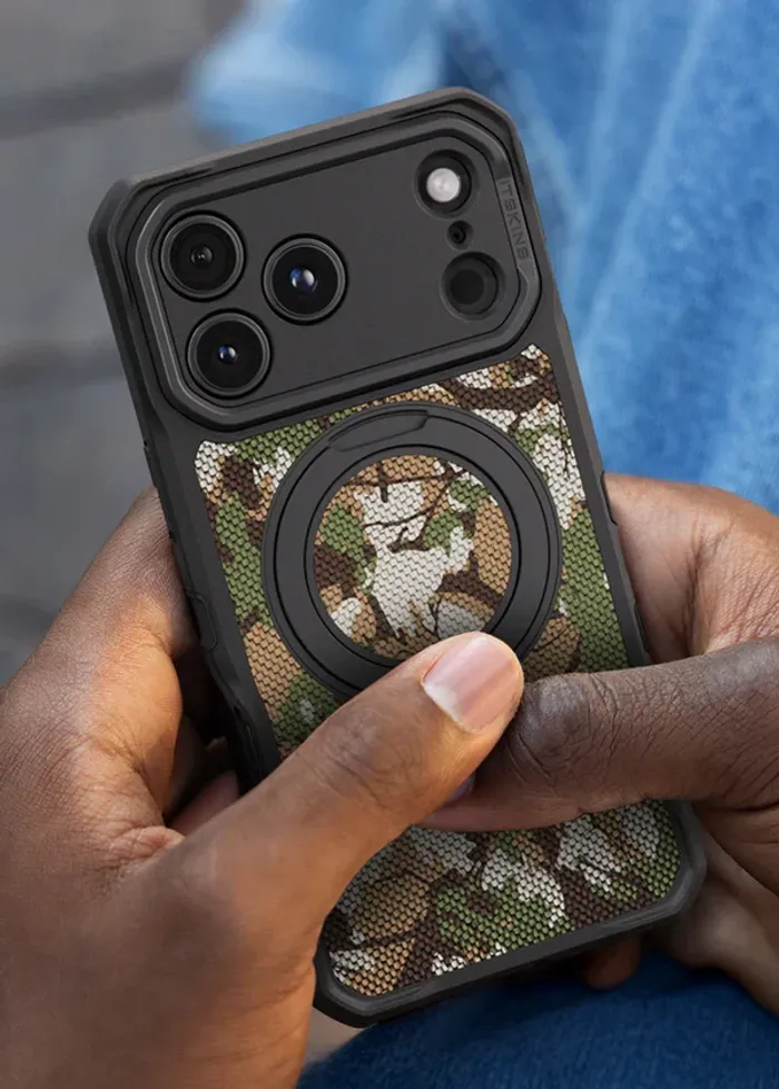 17 Pro Max Supreme Nylon Stand 