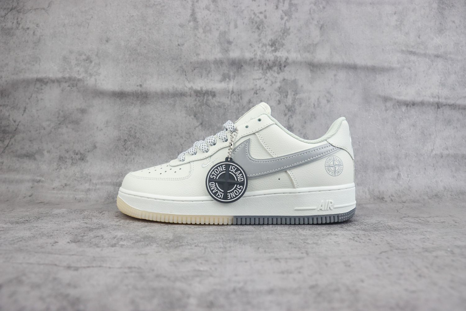 Nike Air Force 1 Low 348