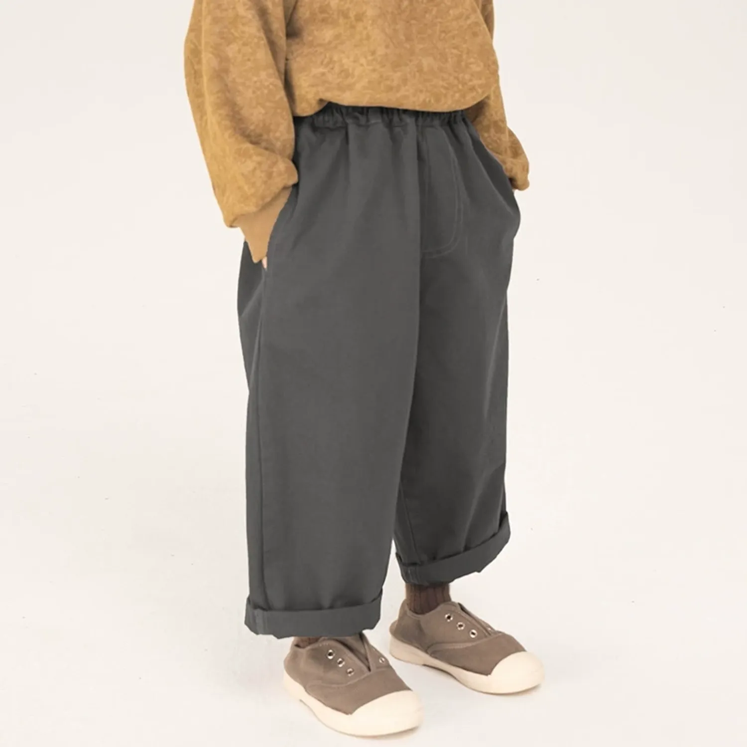 Xiao шулуун саарал өмд 