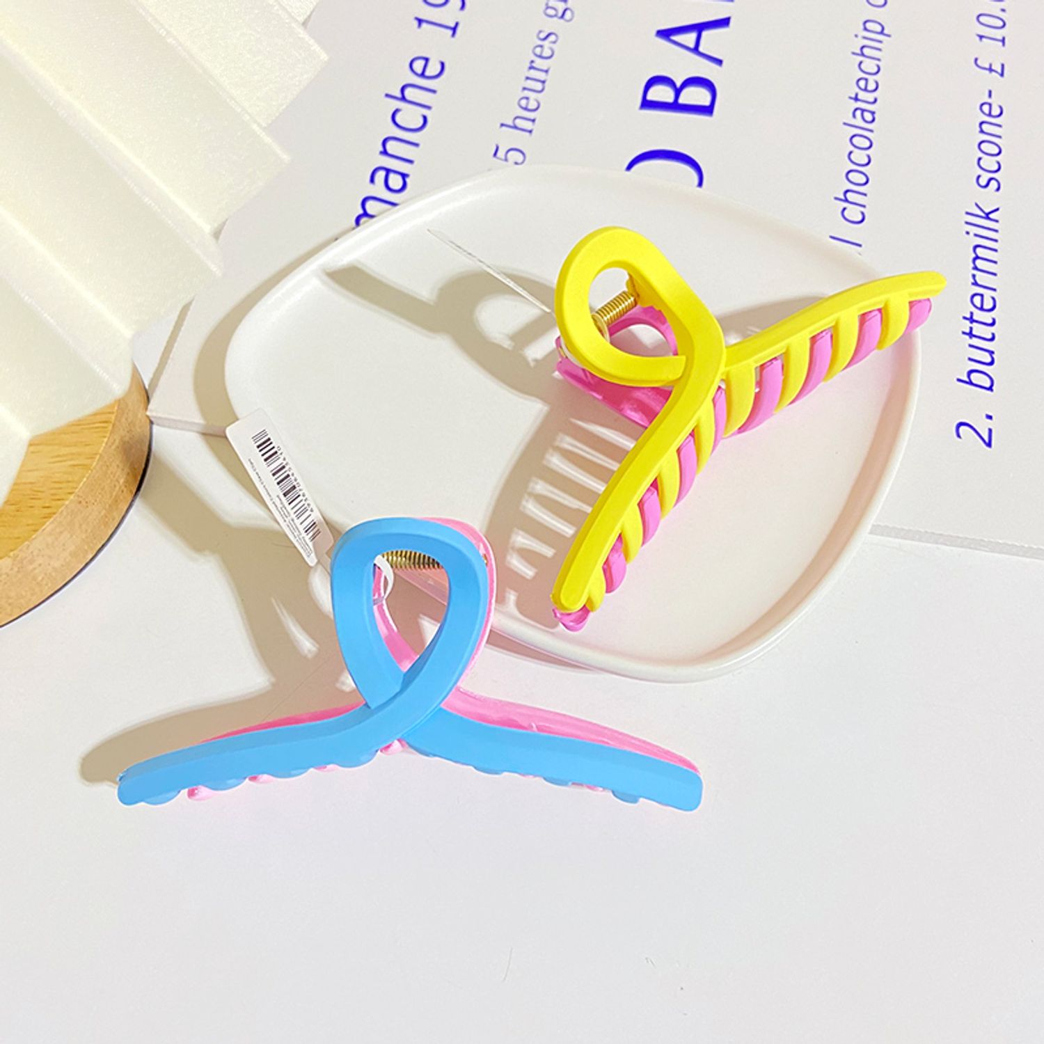 Assorted Colors Claw Clips