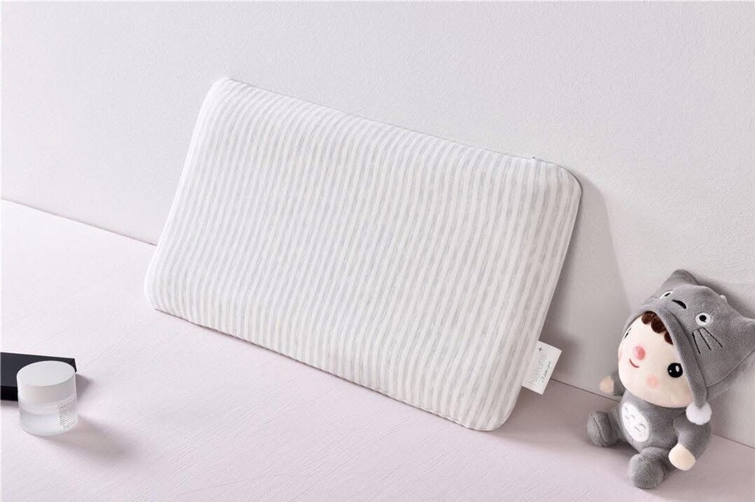 https://cdn.zochil.shop/d503e6e5-f82b-48e4-a3e0-b410f7ce1309_t1500.jpg