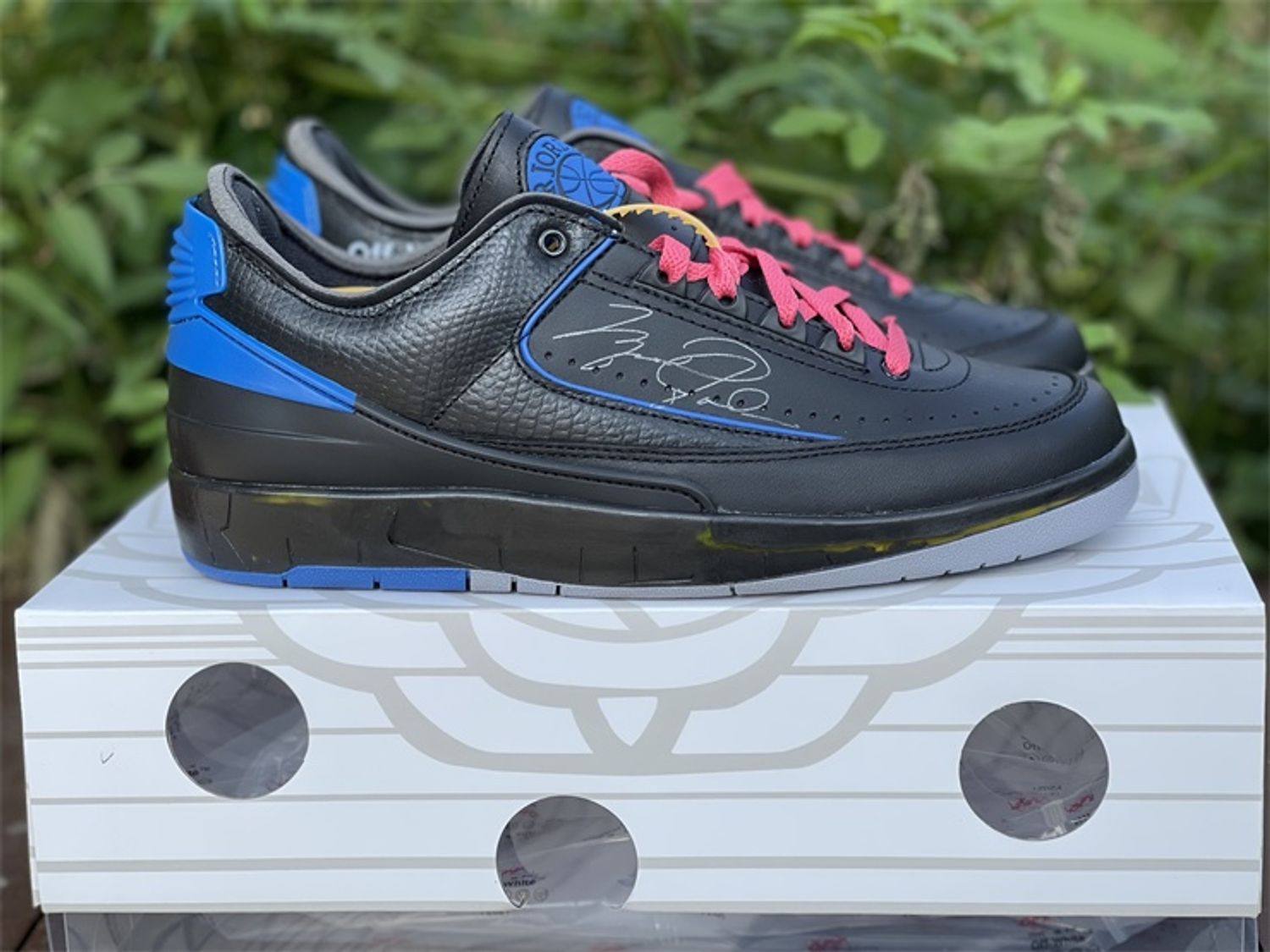 Jordan 2 Retro Low SP Off-White Black Blue