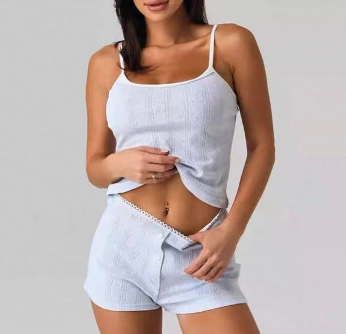 Суналттай даавуун материалтай унтлагын хувцас