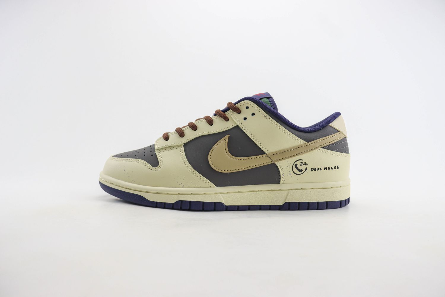 SB Dunk Low 204