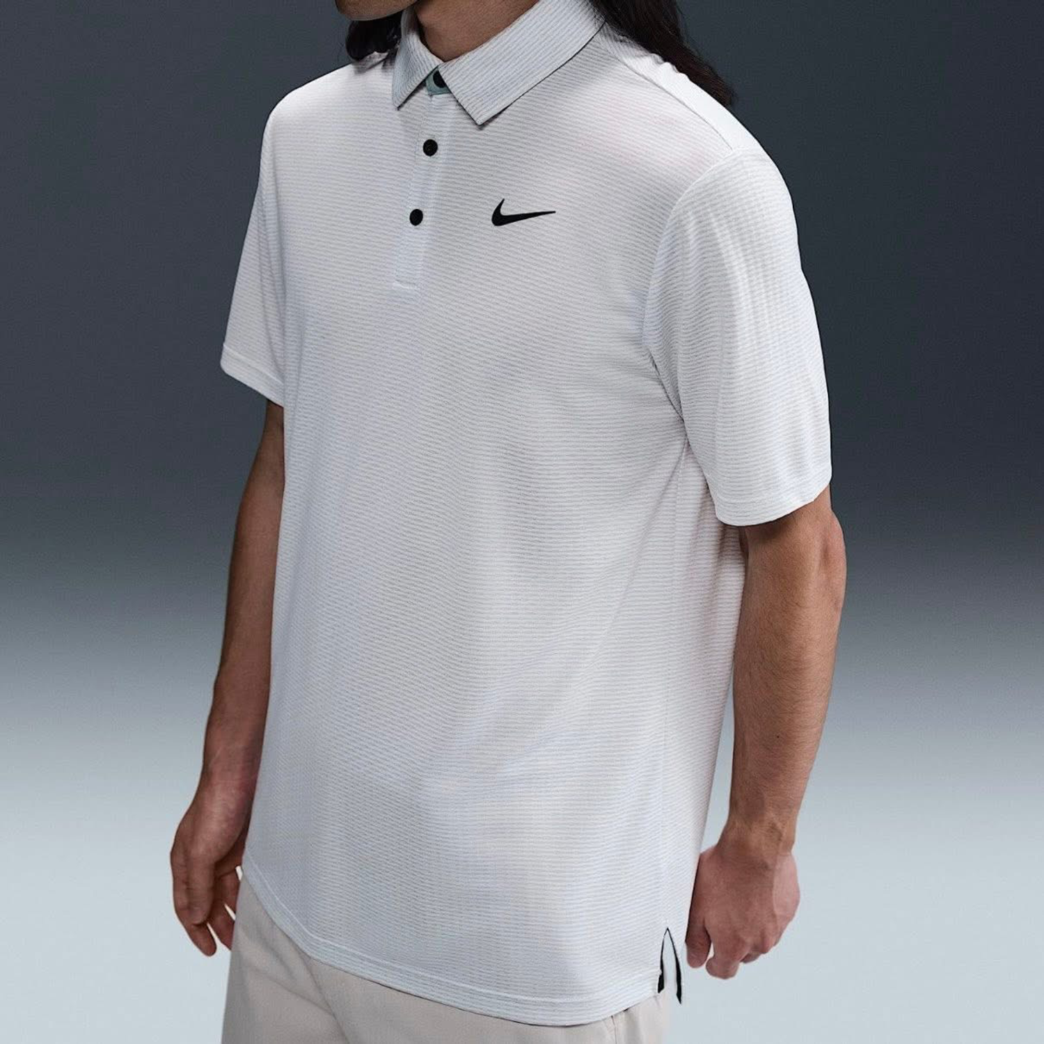 NIKE TEE